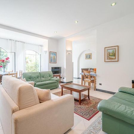 Mimosa Apartment Рапало Екстериор снимка